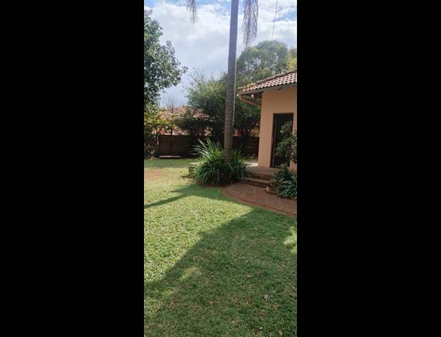 3 BEDROOM HOUSE FOR SALE IN CLAYVILLE EAST
